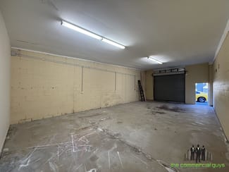 Factory, Warehouse & Industrial commercial property leased at 4/26 Huntington St Clontarf QLD 4019 Factory, Warehouse & Industrial commercial property leased at 4/26 Huntington St Clontarf QLD 4019