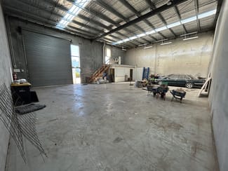 Factory, Warehouse & Industrial commercial property for lease at 2/59 Reserve Road Melton VIC 3337