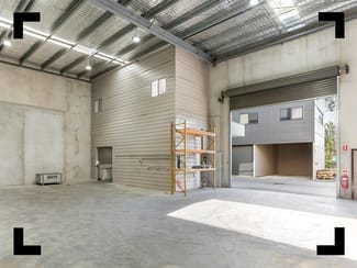 Factory, Warehouse & Industrial commercial property for lease at 2/15 Brock Street Thomastown VIC 3074