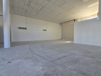 Factory, Warehouse & Industrial commercial property leased at 1-2/9-11 Lawrence Drive Nerang QLD 4211