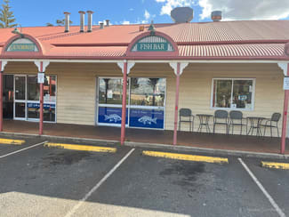 Shop & Retail commercial property leased at Shop 7/87 West Street Toowoomba City QLD 4350 Shop & Retail commercial property leased at Shop 7/87 West Street Toowoomba City QLD 4350