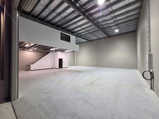 Showrooms / Bulky Goods commercial property for sale at 9/42 Hub Crescent Heathwood QLD 4110