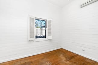 Shop & Retail commercial property leased at 5/32-34 Byron Street Bangalow NSW 2479 Shop & Retail commercial property leased at 5/32-34 Byron Street Bangalow NSW 2479