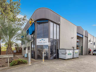 Factory, Warehouse & Industrial commercial property leased at 1/12 Arnott Place Wetherill Park NSW 2164