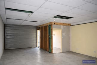 Factory, Warehouse & Industrial commercial property for lease at Lawnton QLD 4501