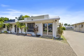 Offices commercial property for lease at Shop 2/4 Middle Road Gracemere QLD 4702 Offices commercial property for lease at Shop 2/4 Middle Road Gracemere QLD 4702