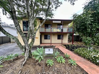 Medical / Consulting commercial property for lease at 9 Helen Street Hillcrest QLD 4118