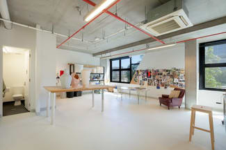 Factory, Warehouse & Industrial commercial property sold at 87 Gladstone Street South Melbourne VIC 3205