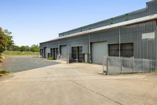 Factory, Warehouse & Industrial commercial property for lease at 4A-4C/11 Mort Street Newtown QLD 4350 Factory, Warehouse & Industrial commercial property for lease at 4A-4C/11 Mort Street Newtown QLD 4350