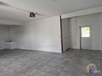 Shop & Retail commercial property for lease at 3/130 Churchill Street Childers QLD 4660