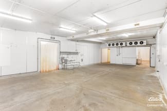 Factory, Warehouse & Industrial commercial property for lease at Whole of the property/118 Middle Road Gracemere QLD 4702