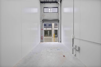 Showrooms / Bulky Goods commercial property for lease at 36/89 Lewis Road Wantirna South VIC 3152