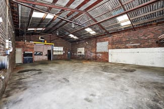 Factory, Warehouse & Industrial commercial property leased at 2/4 Moller Street Oakleigh VIC 3166