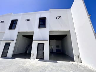 Offices commercial property leased at 16 & 17/23 Margaret Street Southport QLD 4215