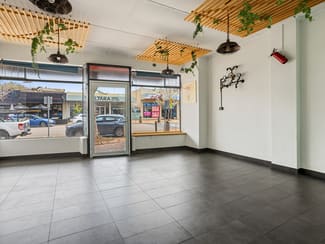 Shop & Retail commercial property sold at 166 Main Street Mornington VIC 3931