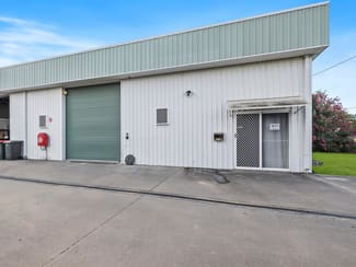Factory, Warehouse & Industrial commercial property sold at 1/8 Robison Street Park Avenue QLD 4701