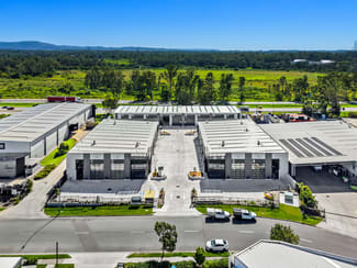 Factory, Warehouse & Industrial commercial property for sale at 52 Hawkins Crescent Bundamba QLD 4304