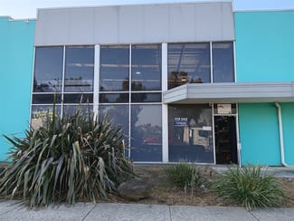 Factory, Warehouse & Industrial commercial property sold at 5/3-11 Bate Close Pakenham VIC 3810