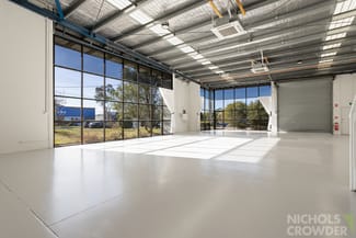 Showrooms / Bulky Goods commercial property sold at 1/14 Latham Street Mornington VIC 3931
