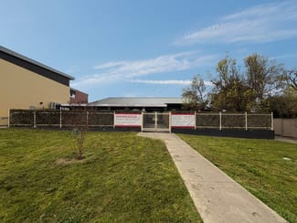 Medical / Consulting commercial property for sale at 2 Rylah Street Wanniassa ACT 2903