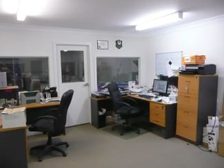 Factory, Warehouse & Industrial commercial property leased at 4/60 Stubbs Street Kensington VIC 3031