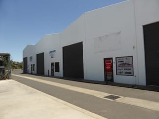 Factory, Warehouse & Industrial commercial property leased at 11/4 Carboni Court Dubbo NSW 2830
