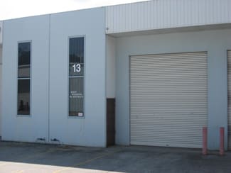 Factory, Warehouse & Industrial commercial property leased at 13/17 Lorraine Street Peakhurst NSW 2210 Factory, Warehouse & Industrial commercial property leased at 13/17 Lorraine Street Peakhurst NSW 2210