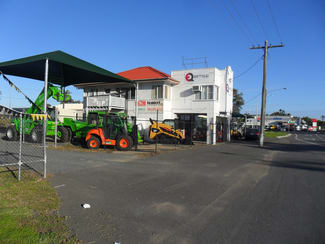 Factory, Warehouse & Industrial commercial property leased at 169 - 195 Gladstone Road Allenstown QLD 4700