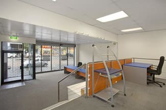 Shop & Retail commercial property leased at Shop 3/201-205 Clarendon Street South Melbourne VIC 3205
