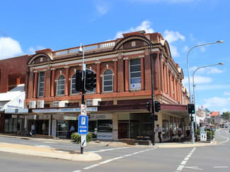 Shop & Retail commercial property leased at 1/353 Ruthven Street Toowoomba City QLD 4350