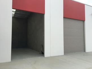 Factory, Warehouse & Industrial commercial property leased at Shed 4/21 Middle Road Hillcrest QLD 4118 Factory, Warehouse & Industrial commercial property leased at Shed 4/21 Middle Road Hillcrest QLD 4118