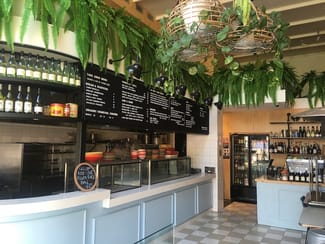Shop & Retail commercial property leased at 4/49 Old Barrenjoey Road Avalon Beach NSW 2107