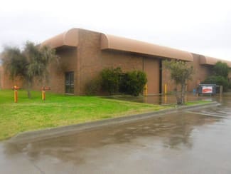 Factory, Warehouse & Industrial commercial property leased at 1/13-17 Crawford Street Braeside VIC 3195