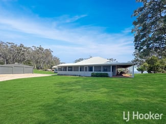 Rural / Farming commercial property sold at 962 Oakwood Road Inverell NSW 2360