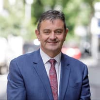 Simon Regan