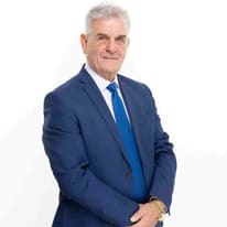 Ken Bouchebli
