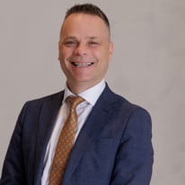 Jeff Stefanidis