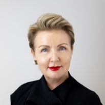 Christine Ewin