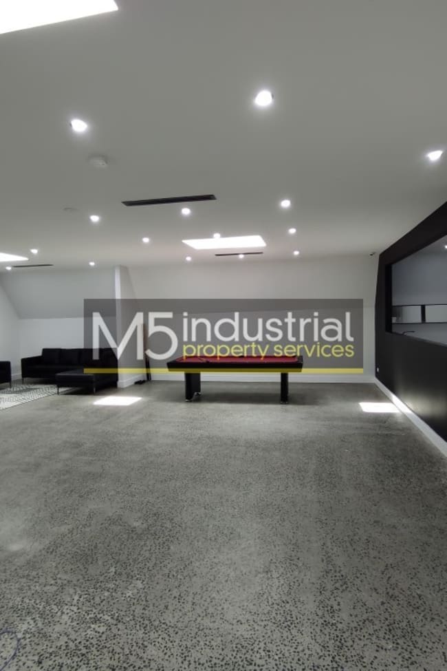 Office/147 Moorefields Rd Roselands NSW 2196