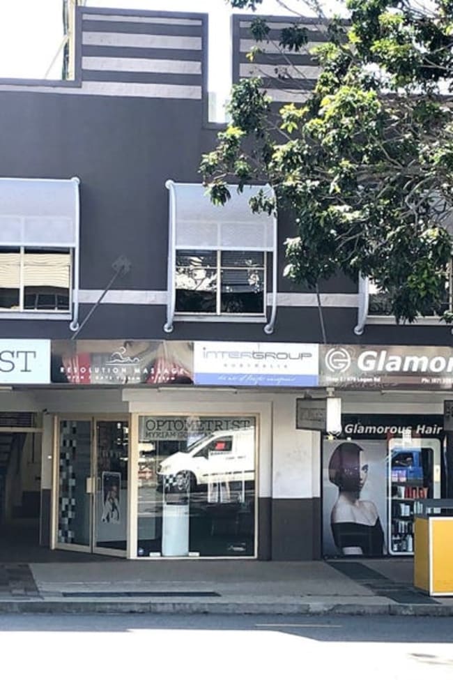 Level/1/970 Logan Road Holland Park QLD 4121