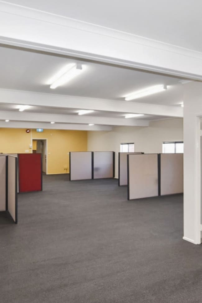 Level 1, Office 2/141 Goondoon Street Gladstone QLD 4680