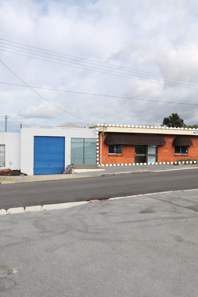 Tenancy 2/322 Hobart Road Youngtown TAS 7249