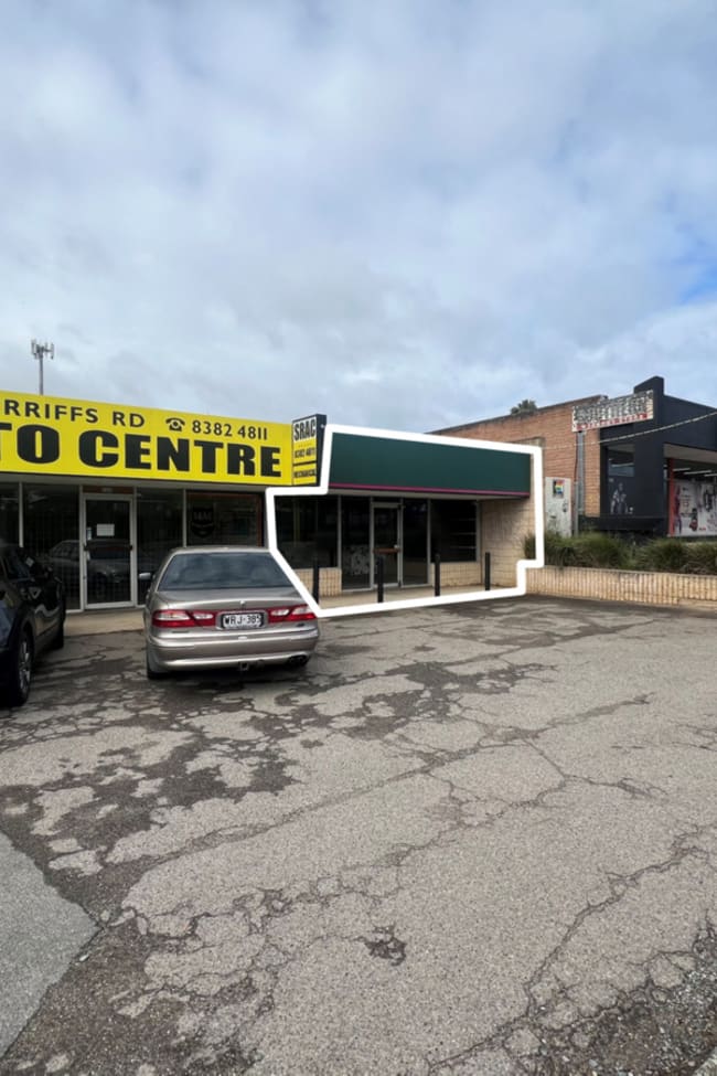 Shop 1/130 Sherriffs Road Morphett Vale SA 5162
