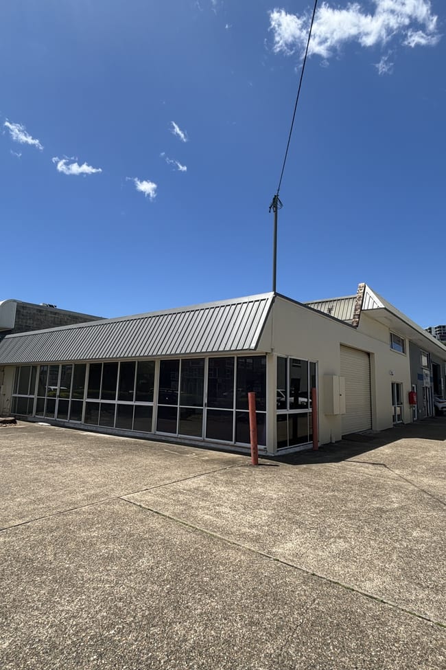 1/27 Lawrence Drive Nerang QLD 4211