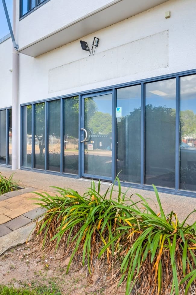 25/16 Charlton Court Woolner NT 0820
