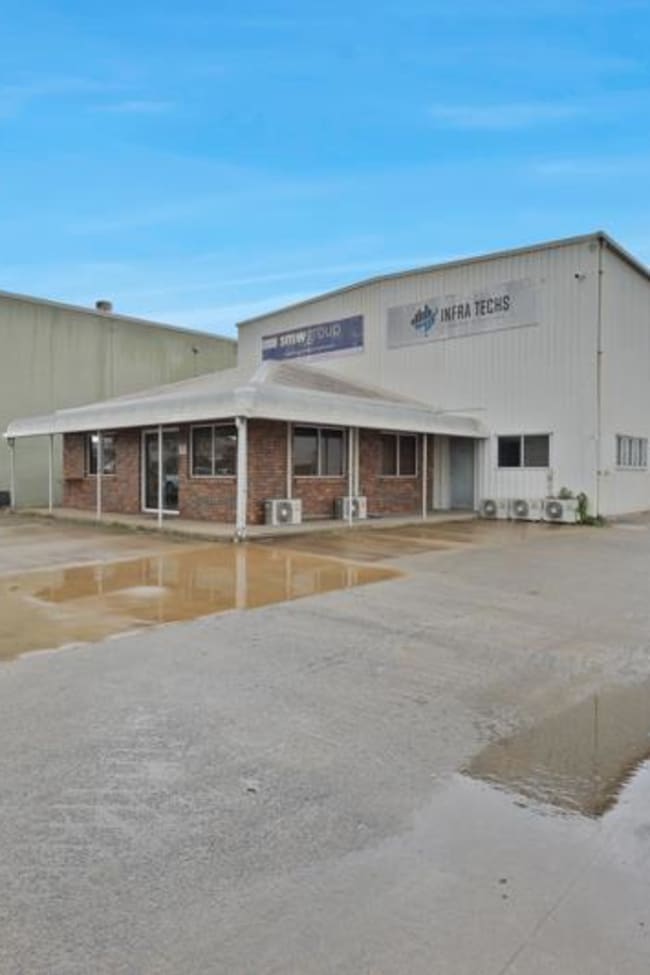 35 Enterprise Street Paget QLD 4740