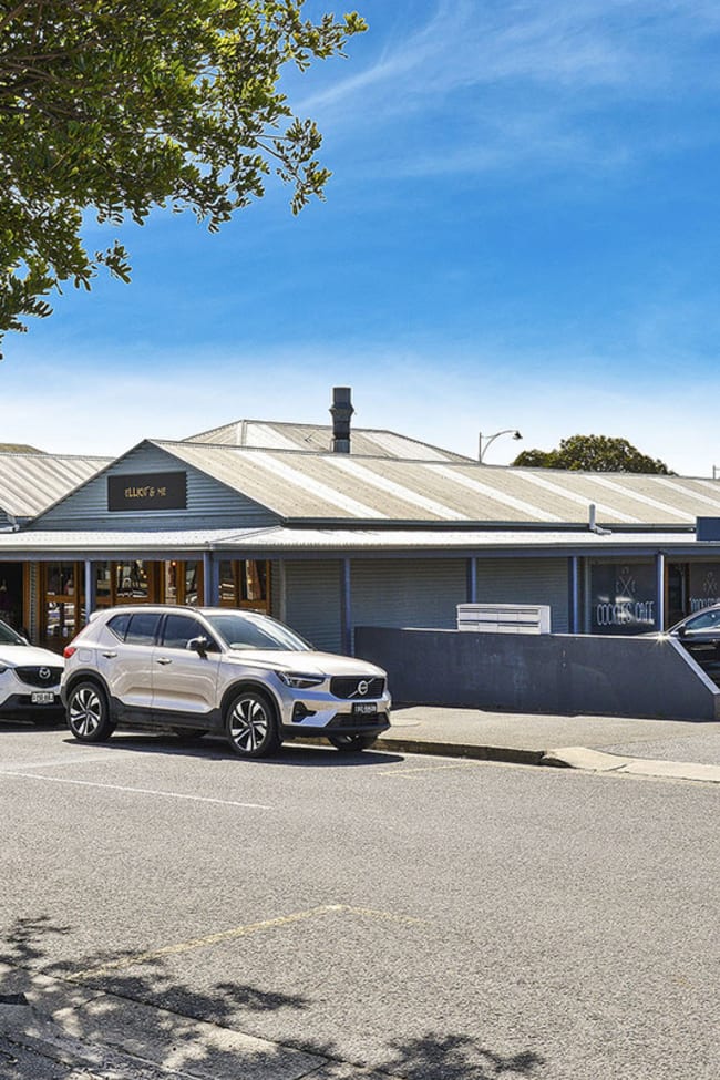 Shop 8/33 North Terrace Port Elliot SA 5212 Shop 8/33 North Terrace Port Elliot SA 5212