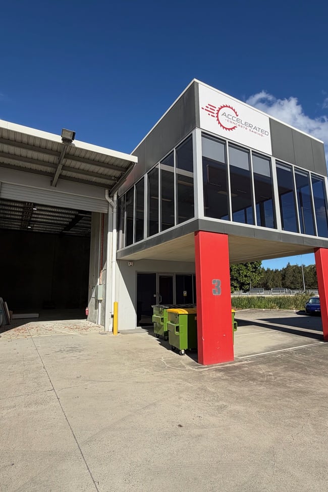 3/7 Luke St Lytton QLD 4178