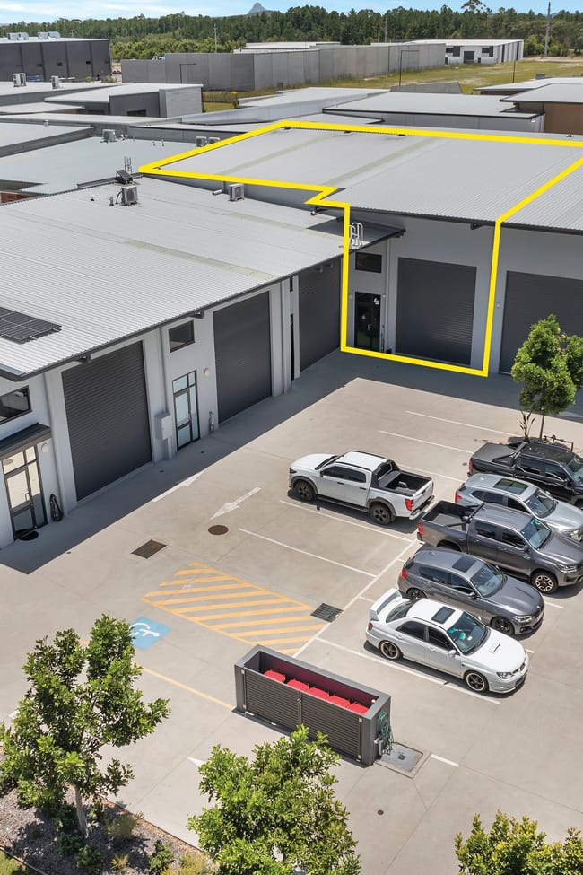 4/8 Strong Street Baringa QLD 4551