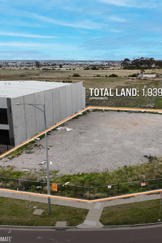 42 Droomer Way Tarneit VIC 3029